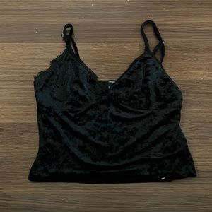 BLACK VELVET TANK TOP WITH LACE DETAILING